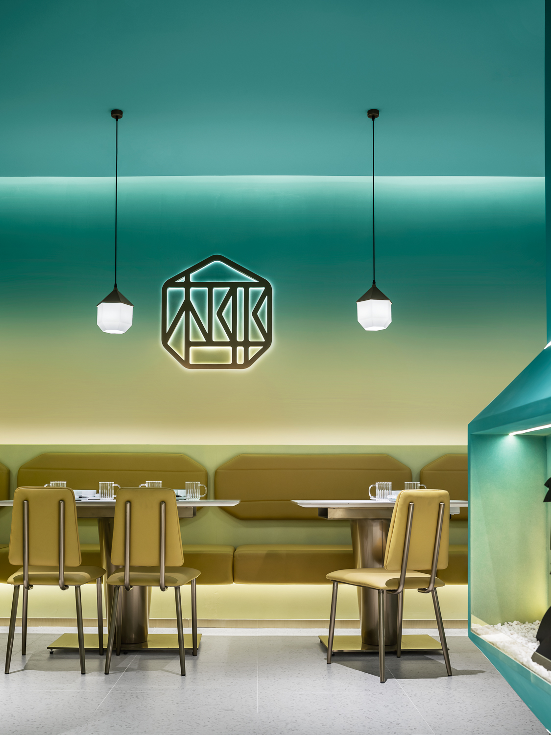 深圳餐厅设计，椰客YECO：黄金海岸，椰林绿洲