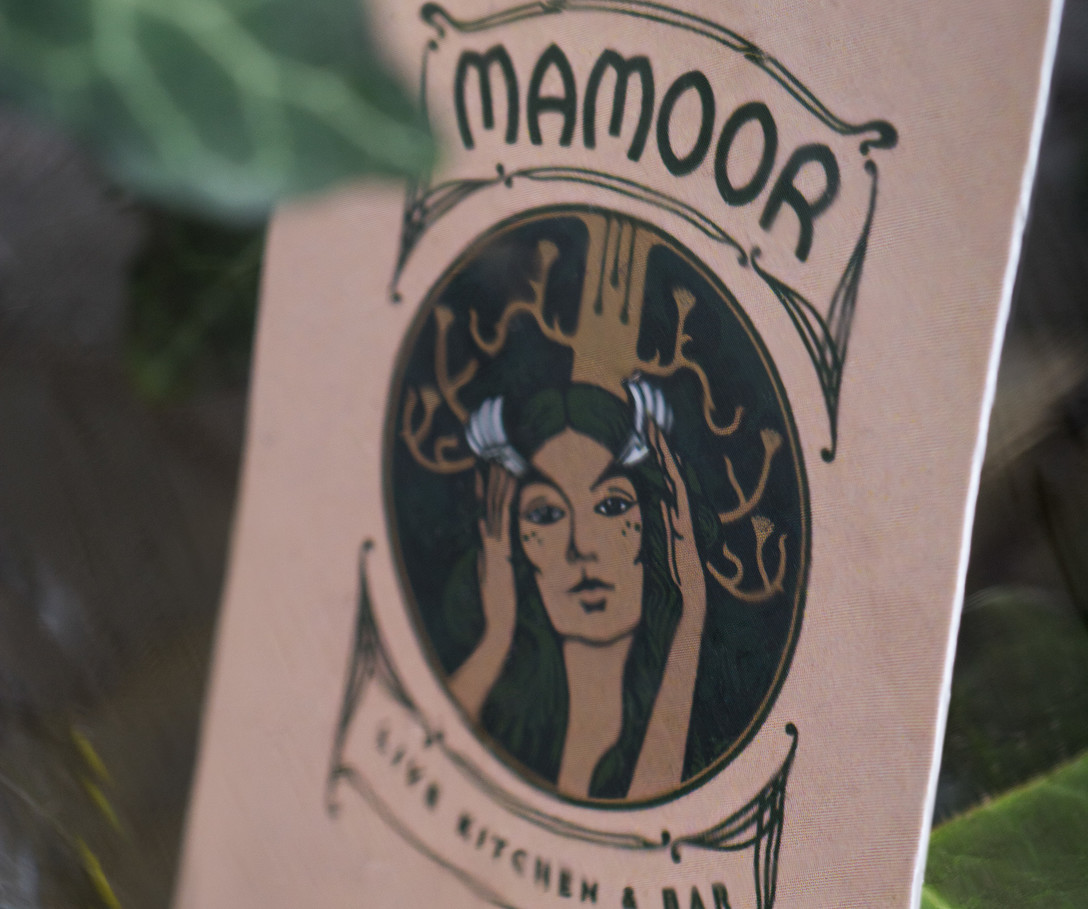 MAMOOR餐厅标志及视觉形象设计欣赏